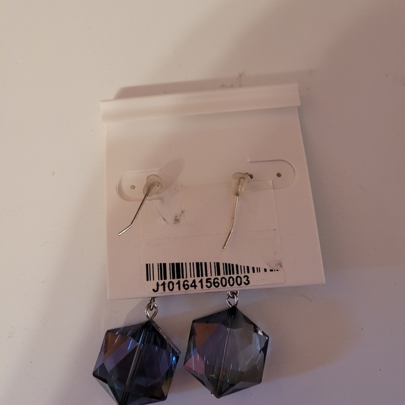 Alain Gerard Necklace (8.5") and Earrings Set Translucent Blue Purple New In Box - Picture 4 of 6